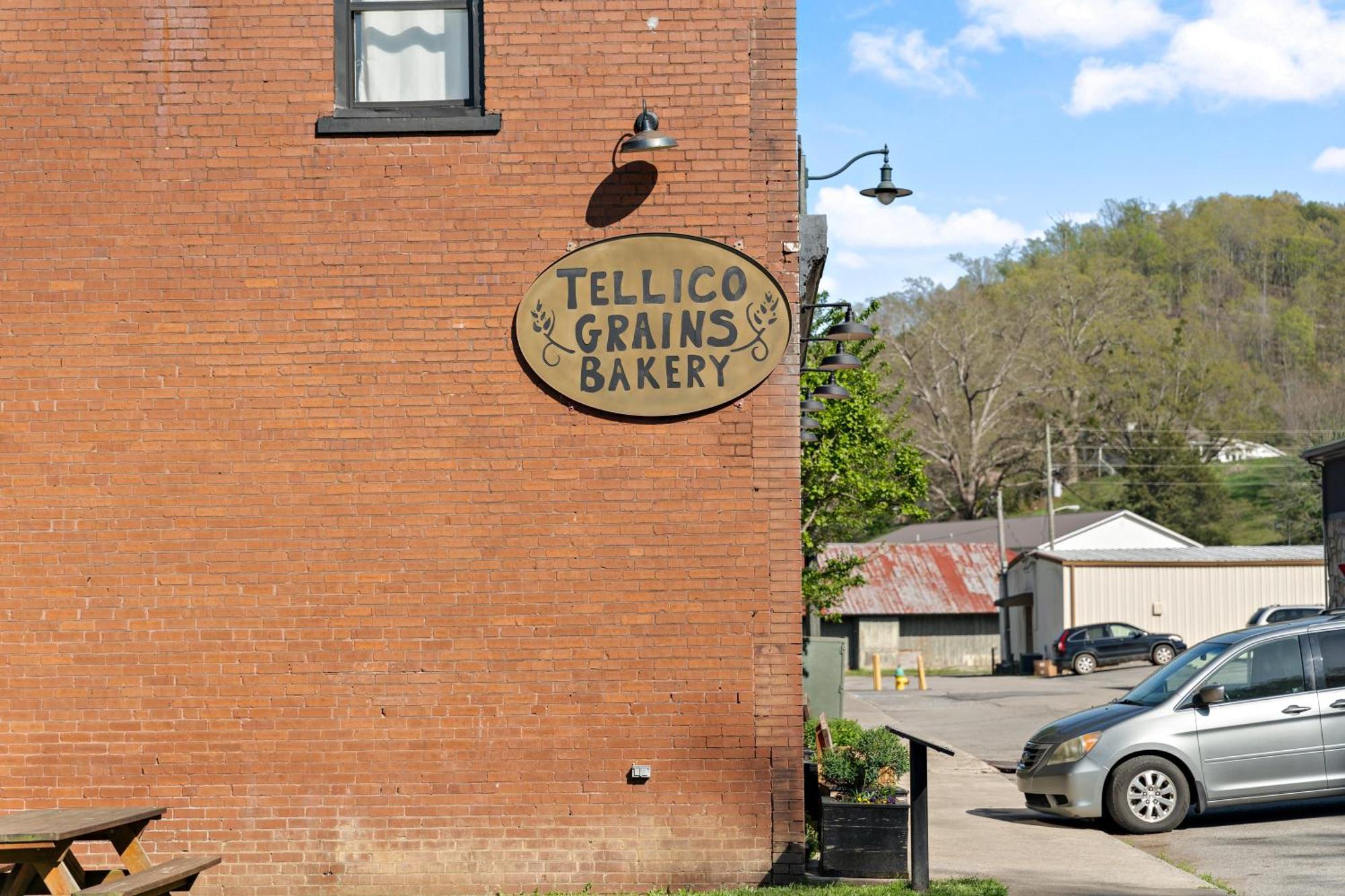 The Tellico Plains Inn And Event Venue Zewnętrze zdjęcie